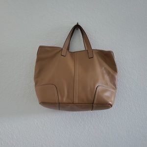 Coach F27728 Hadley Medium Leather Duffle